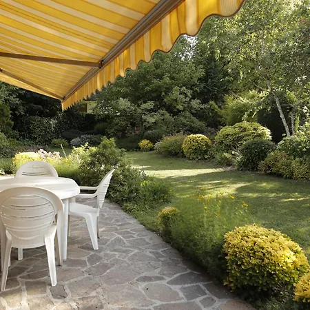 Lovely House With Garden, Jardin Et Terrasse *