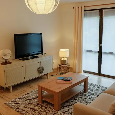 Lovely House With Garden, Jardin Et Terrasse בית נופש *